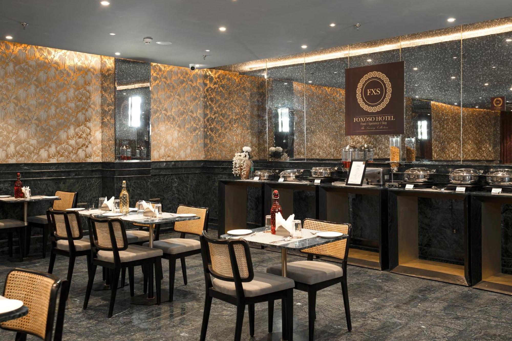 Foxoso Hotel Delhi Airport New Delhi Buitenkant foto